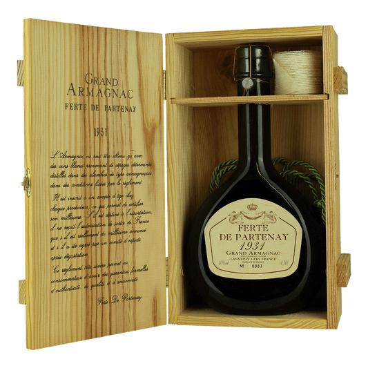 Wein in Holzkiste Flasche