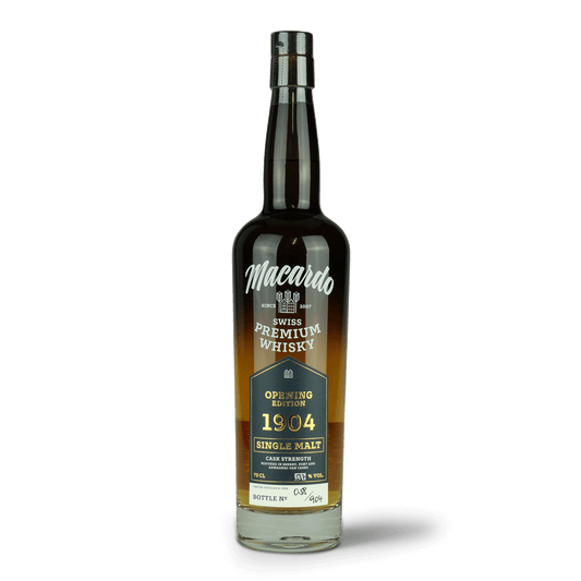 Flasche Macardo Swiss Whisky