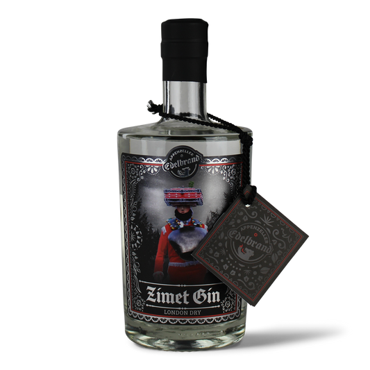 Flasche Zimet Gin mit Etikett.